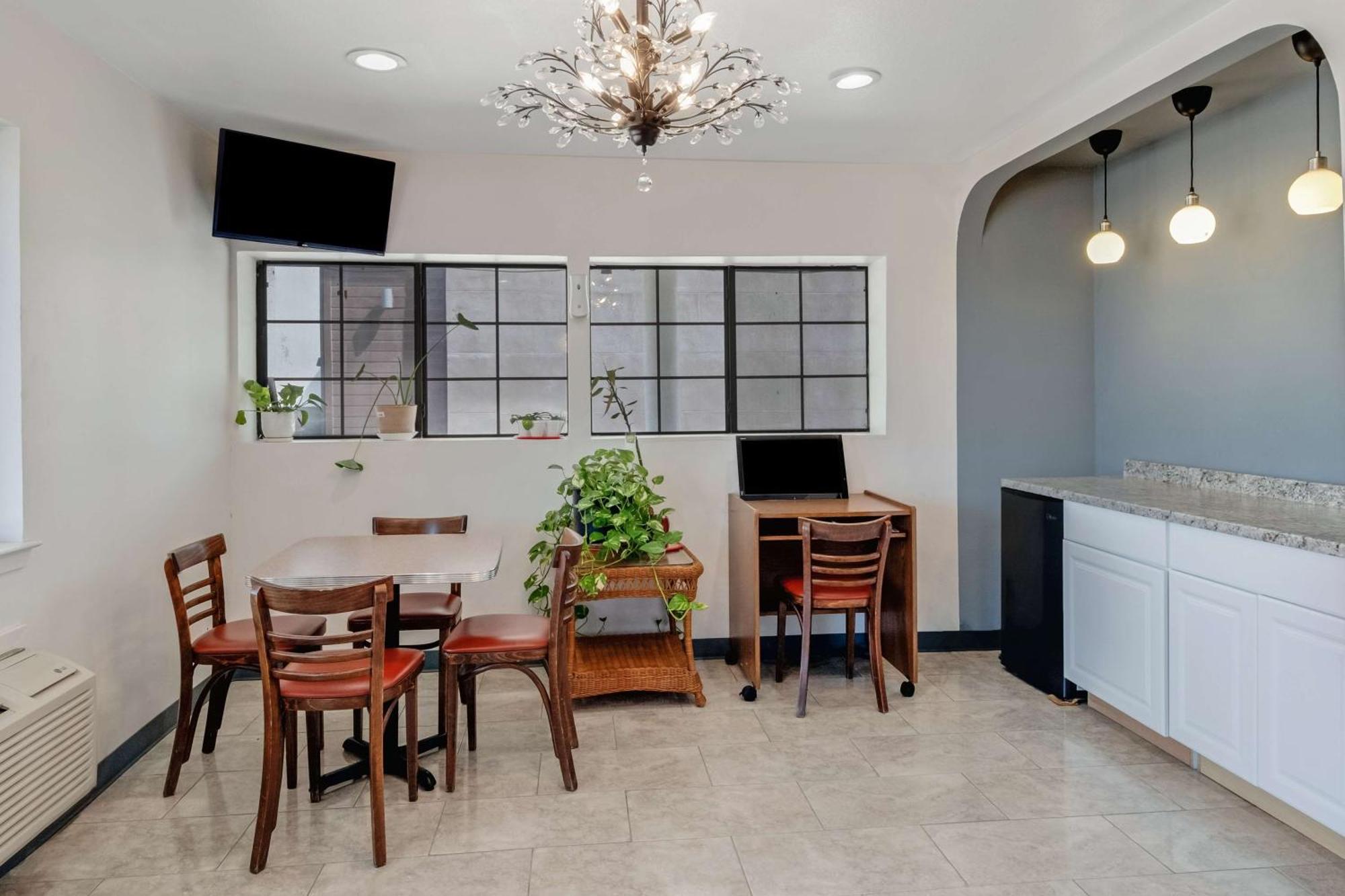 Americas Best Value Inn San Antonio Downtown Riverwalk Zewnętrze zdjęcie