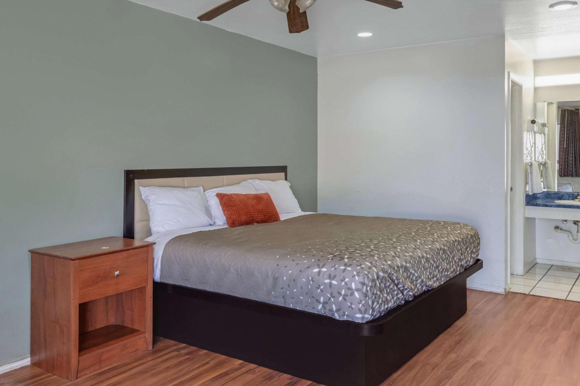 Americas Best Value Inn San Antonio Downtown Riverwalk Zewnętrze zdjęcie